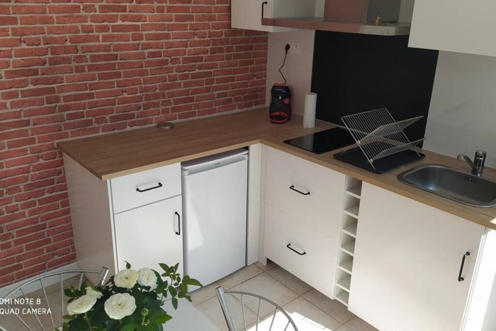 Appartement Tout Confort Au Calme Avec Jacuzzi Mouguerre Luaran gambar