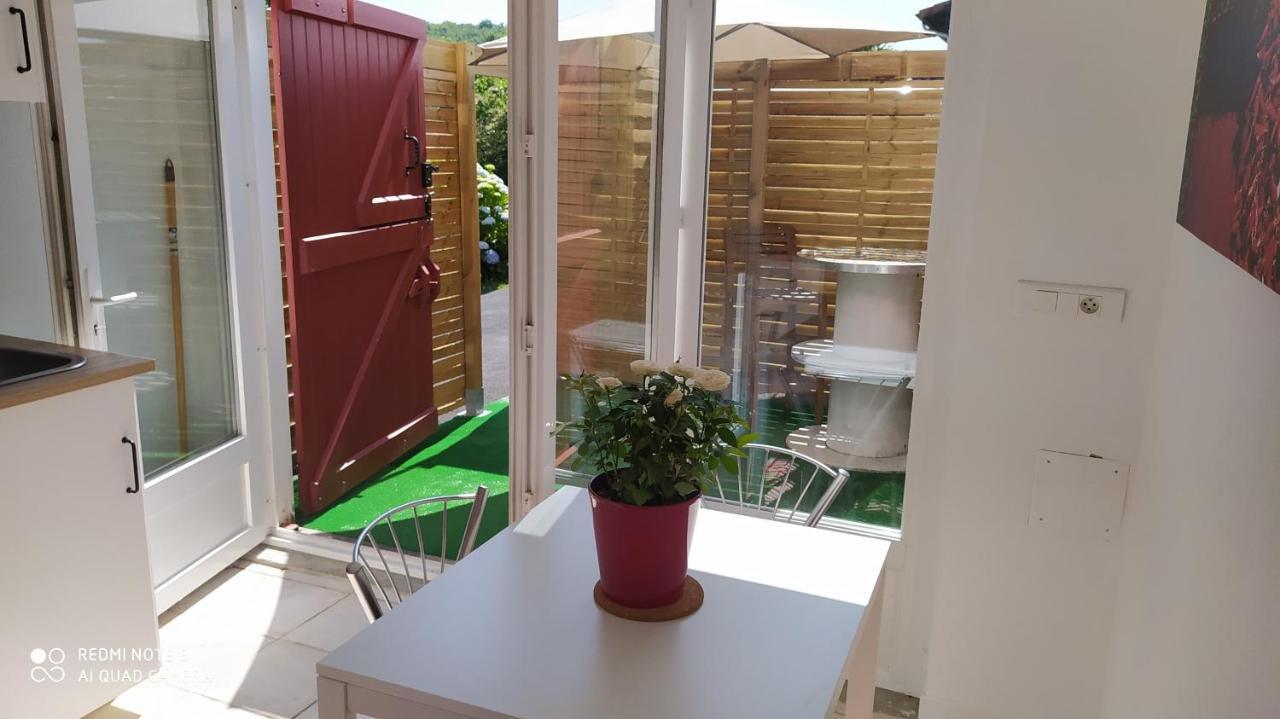 Appartement Tout Confort Au Calme Avec Jacuzzi Mouguerre Luaran gambar
