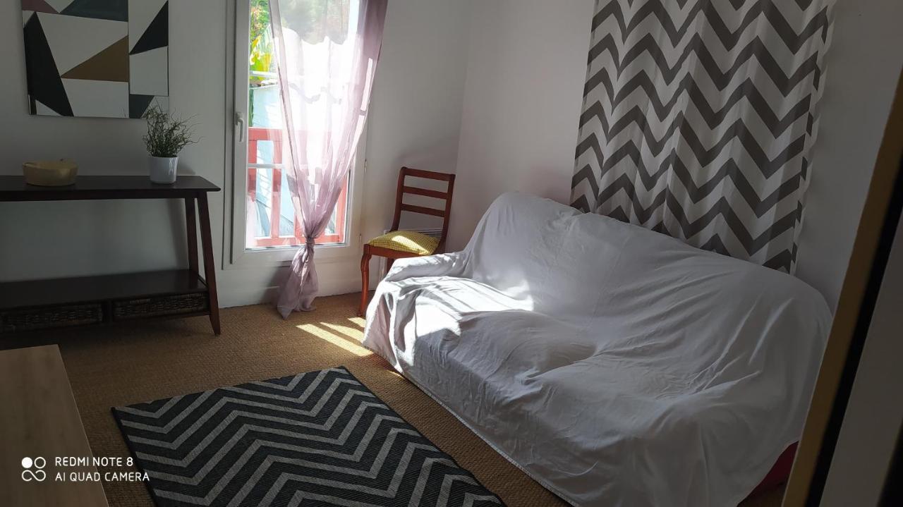 Appartement Tout Confort Au Calme Avec Jacuzzi Mouguerre Luaran gambar